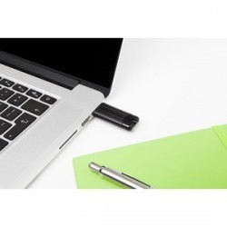 CLE USB 32GB VERBATIM